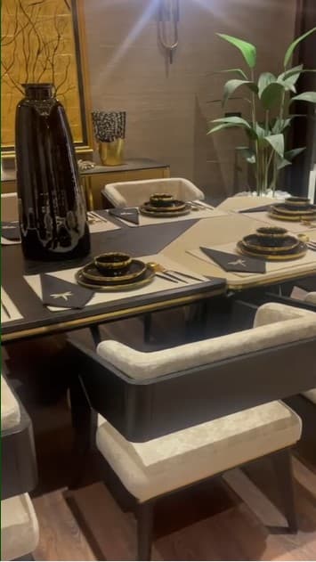 Dinning Table Series 4